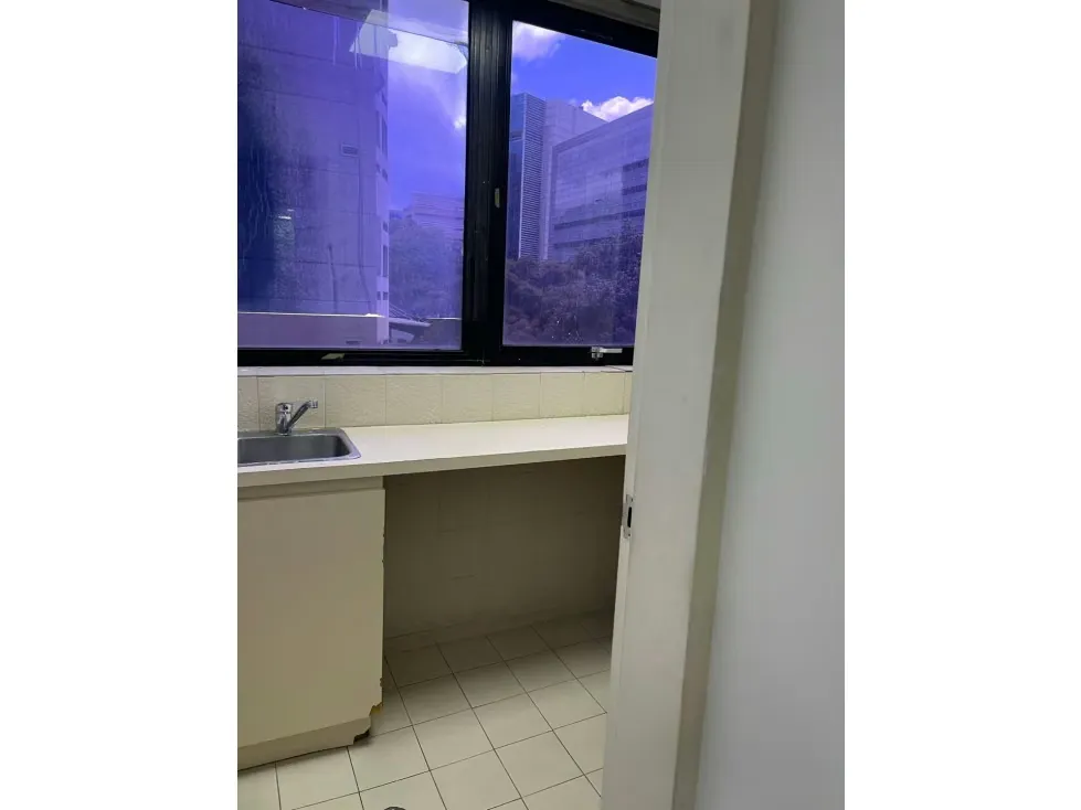 Se vende/alquila oficina 206m2 El Rosal 1398 - 11