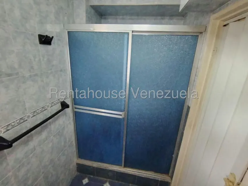 Apartamento (1 Nivel) en Venta en Caricuao, Distrito Metropolitano - 13