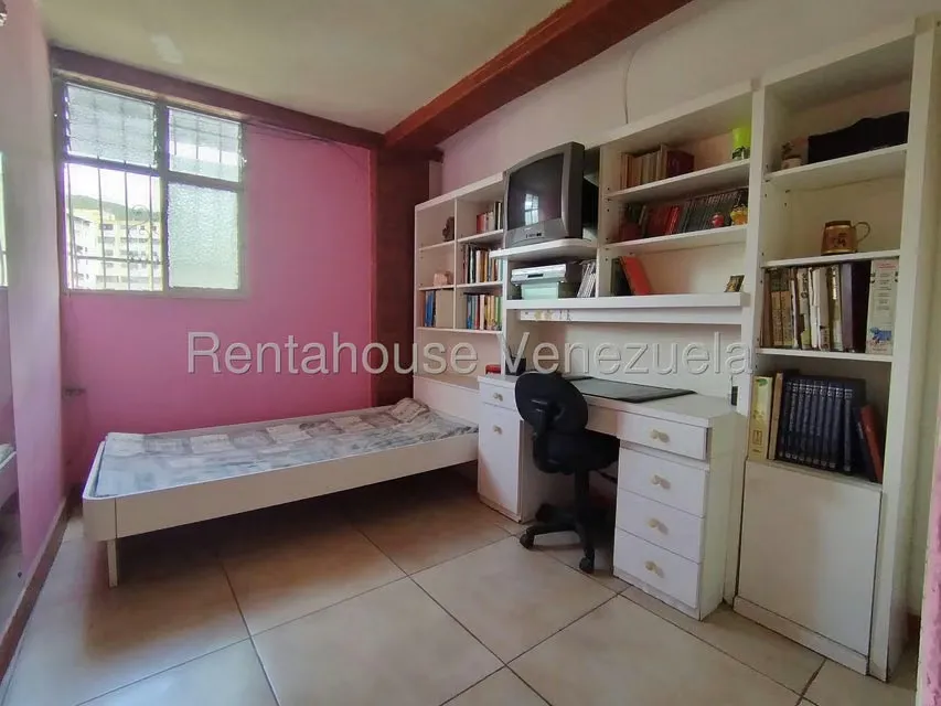 Apartamento (1 Nivel) en Venta en Caricuao, Distrito Metropolitano - 15