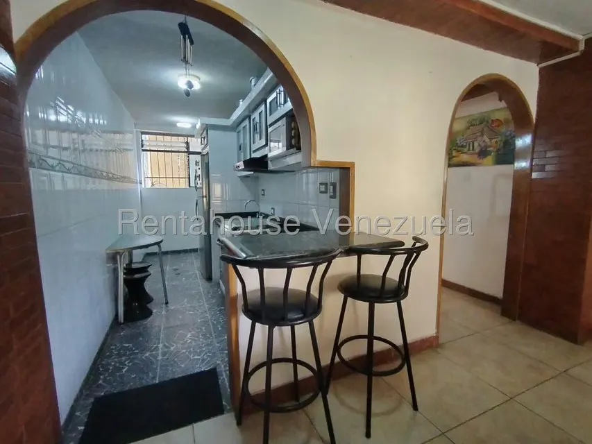 Apartamento (1 Nivel) en Venta en Caricuao, Distrito Metropolitano - 5