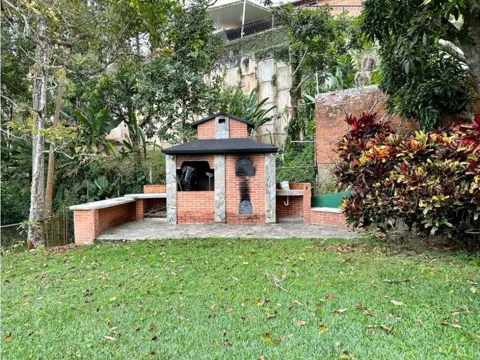 Vendo casa 700m2 La Lagunita 5495 - 30