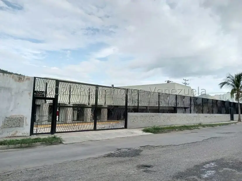 Local Comercial en Alquiler en La Cumaca, Carabobo