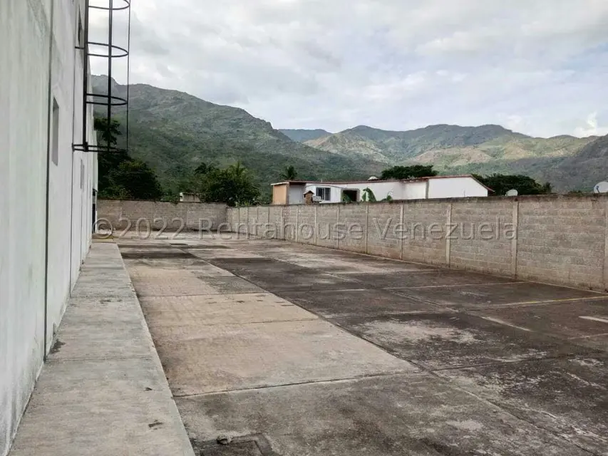 Local Comercial en Alquiler en La Cumaca, Carabobo - 17