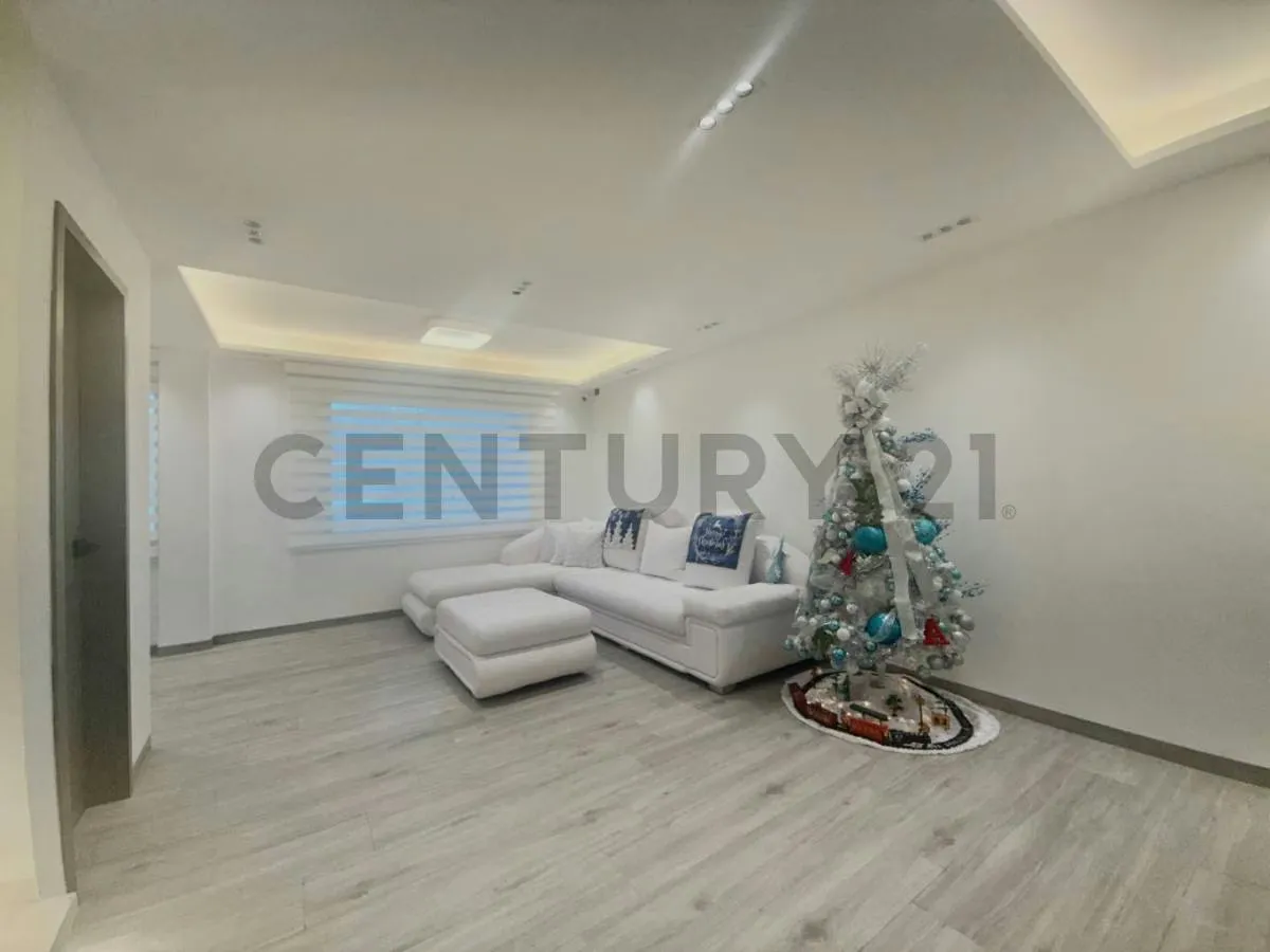 EN VENTA TH MORRO VILLAGE LECHERIA - 3