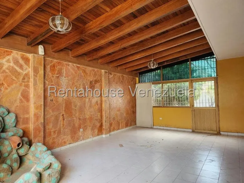 Local Comercial en Alquiler en Del Este, Lara - 25