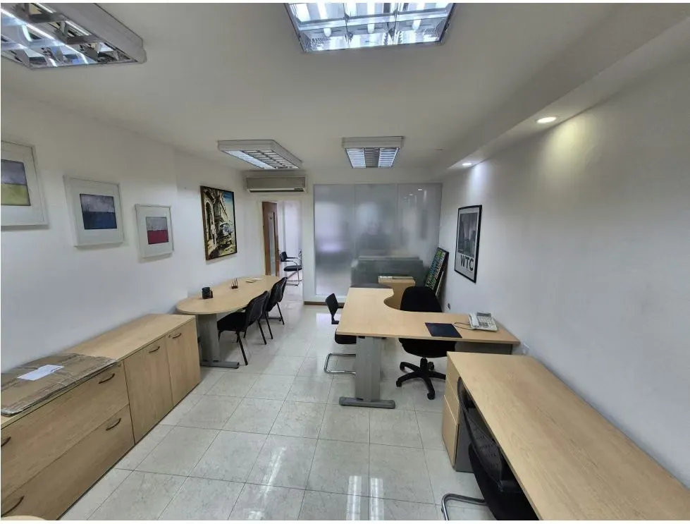 Alquilo Fabulosa oficina c/ muebles 50m2 La Castellana/ AA/ 4755