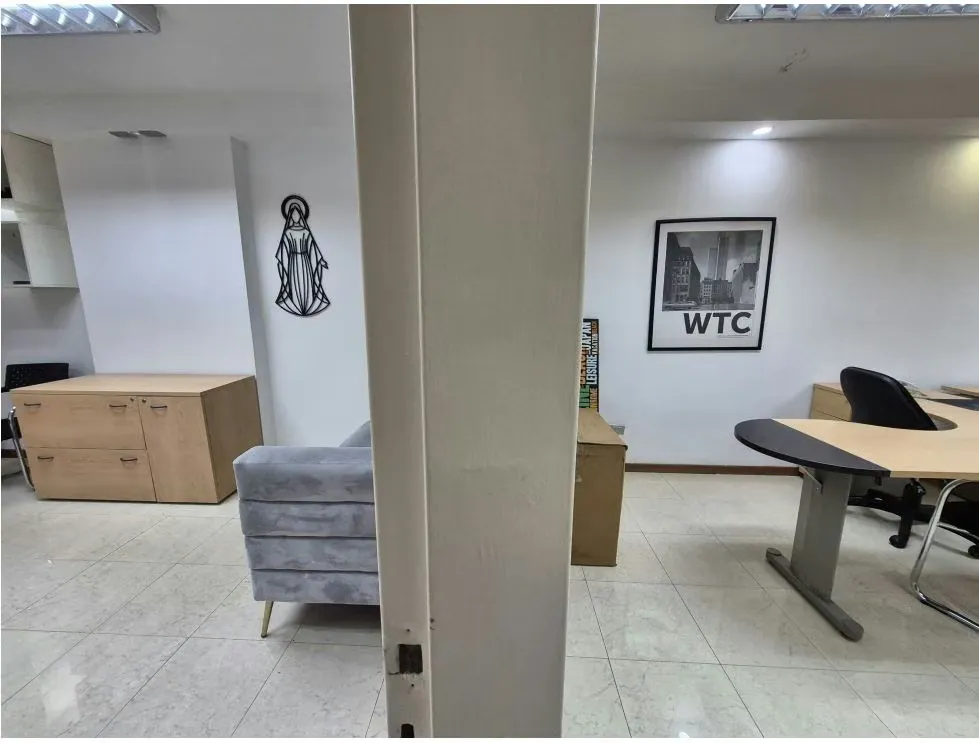 Alquilo Fabulosa oficina c/ muebles 50m2 La Castellana/ AA/ 4755 - 4
