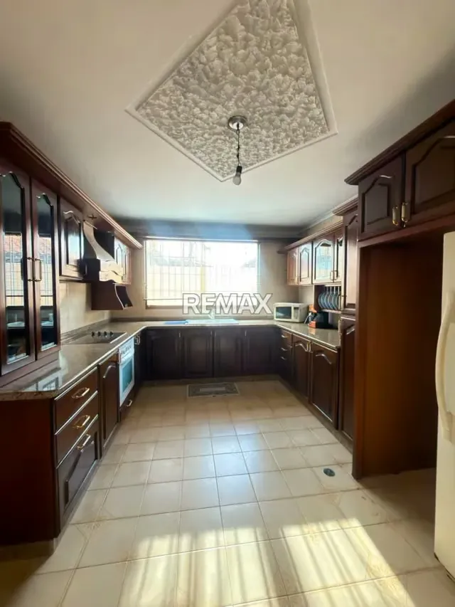 EN VENTA AMPLIA CASA EN URBANIZACION BARICI, ESTE DE BARQUISIMETO - 3