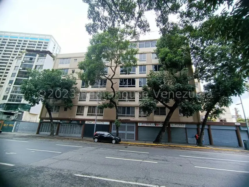 Oficina en Alquiler en Sabana Grande, Distrito Metropolitano