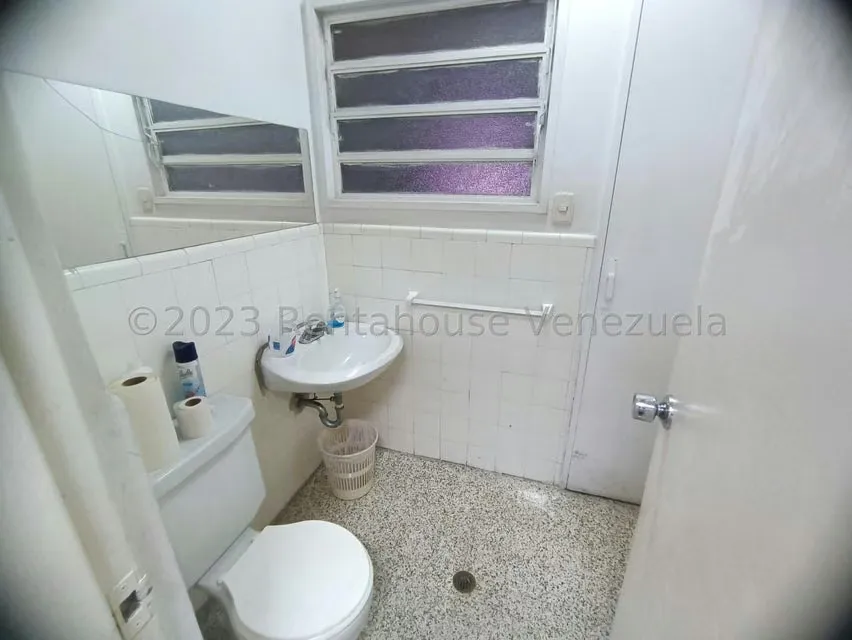 Oficina en Alquiler en Sabana Grande, Distrito Metropolitano - 15