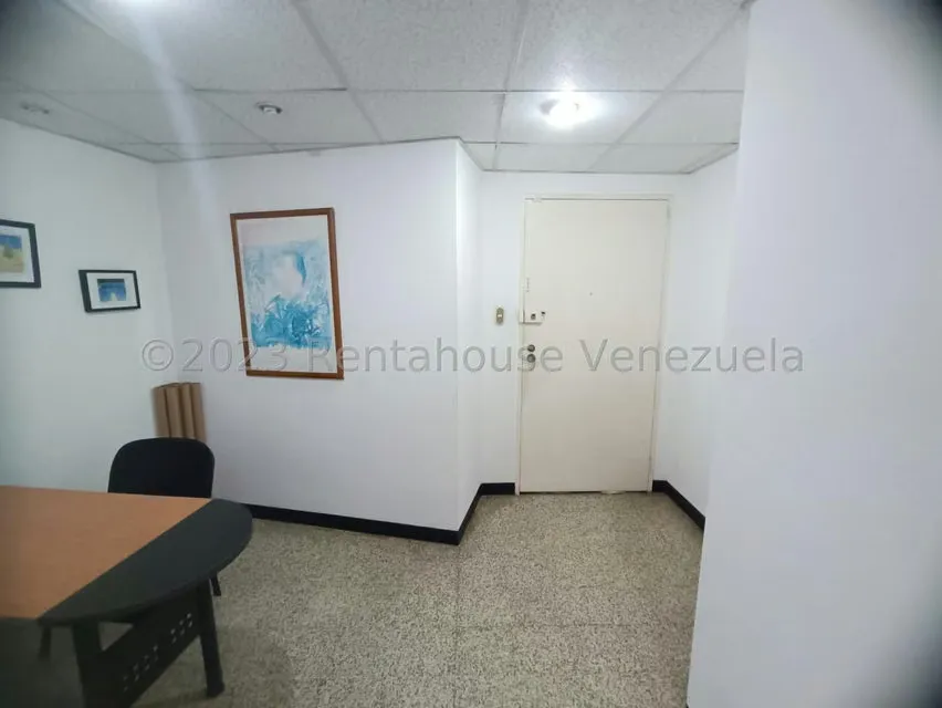 Oficina en Alquiler en Sabana Grande, Distrito Metropolitano - 7