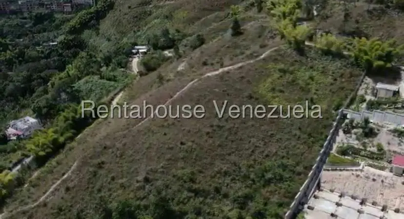 Terreno (Residencial) en Venta en Oripoto, Distrito Metropolitano - 11
