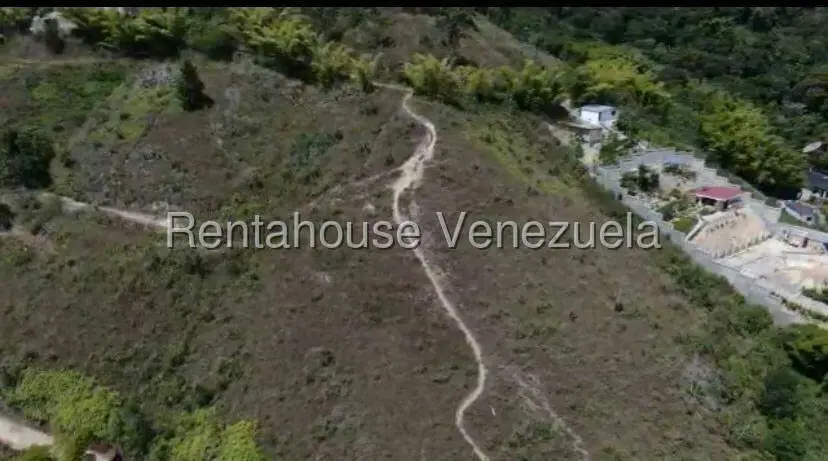 Terreno (Residencial) en Venta en Oripoto, Distrito Metropolitano - 5