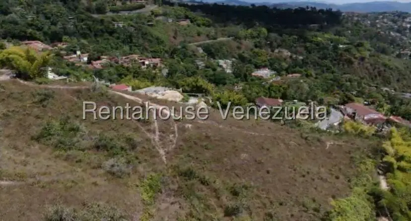 Terreno (Residencial) en Venta en Oripoto, Distrito Metropolitano - 9