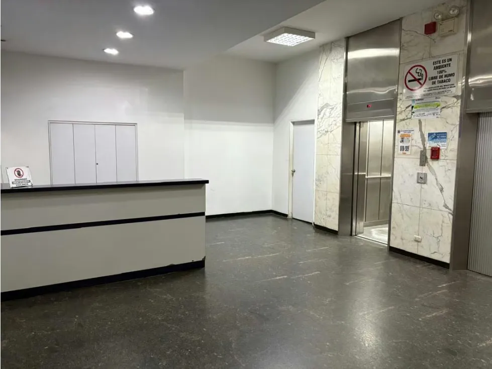 Vta/Sabana Grande/2 oficinas colindantes 99m2+70m2/5of/2B/recepcion - 9