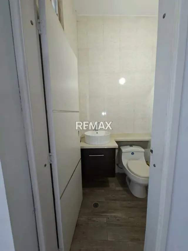 En VENTA CASA EN Av. LA ULA Villa Granadina - 8