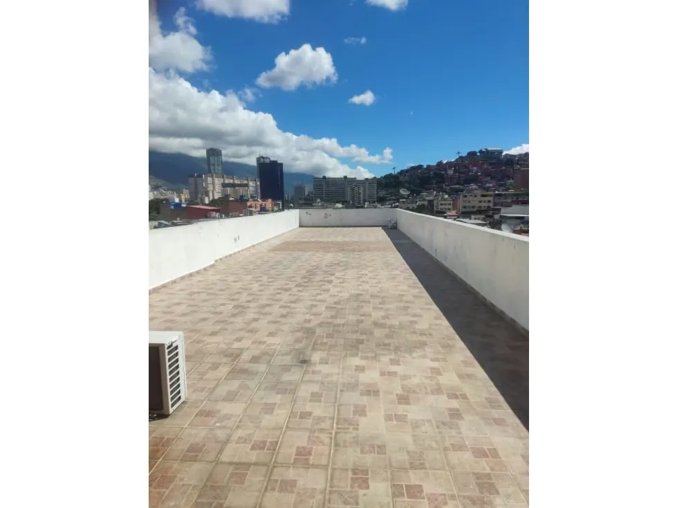 Vendo galpón 933m2 Puente Hierro 8600 - 21