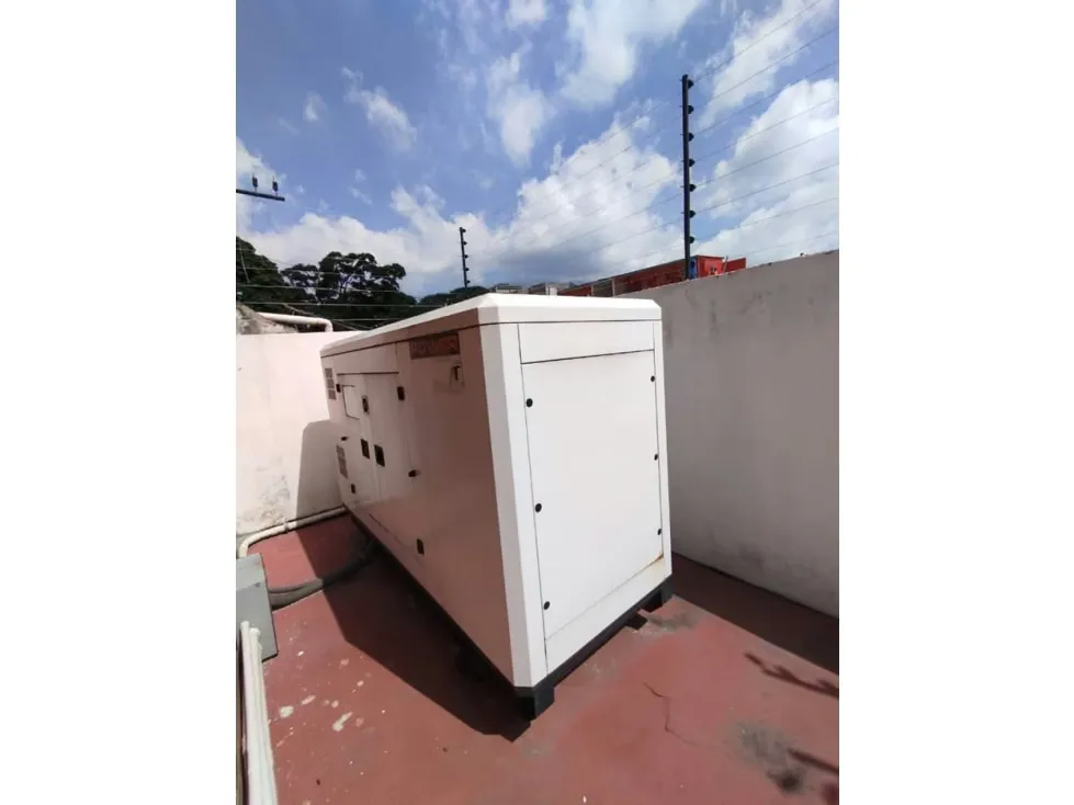 Vendo galpón 933m2 Puente Hierro 8600 - 22