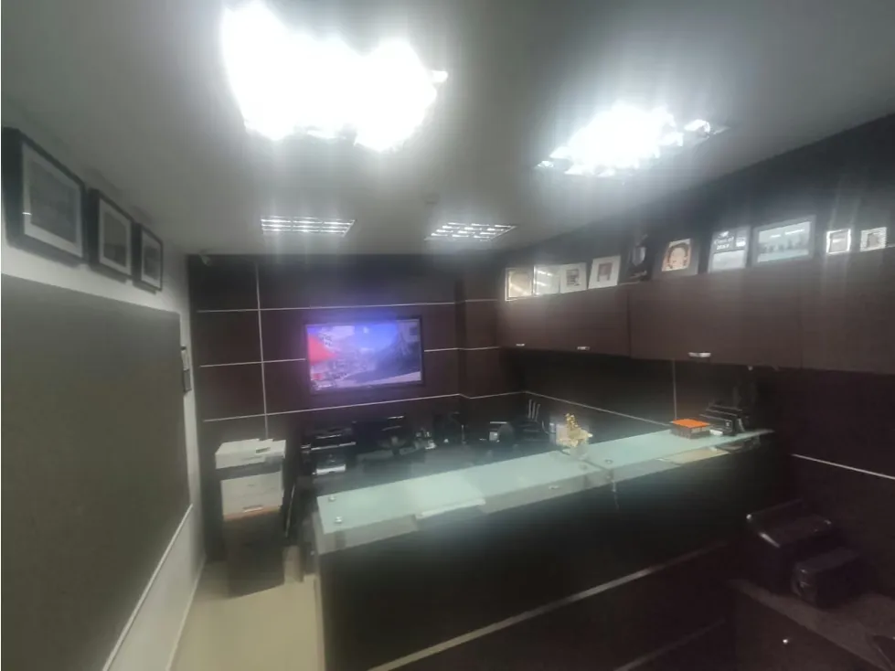 Vendo galpón 933m2 Puente Hierro 8600 - 4
