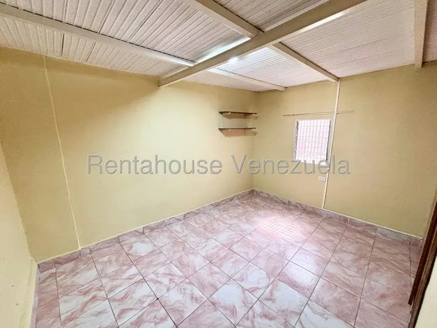 Casa (1 Nivel) en Alquiler en Fundacion Mendoza, Lara - 13