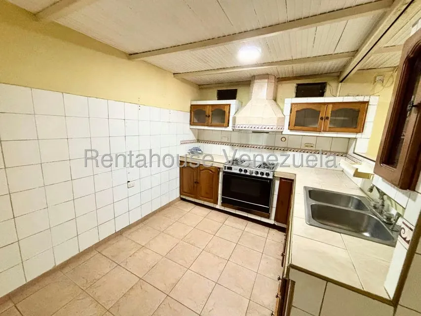Casa (1 Nivel) en Alquiler en Fundacion Mendoza, Lara - 8