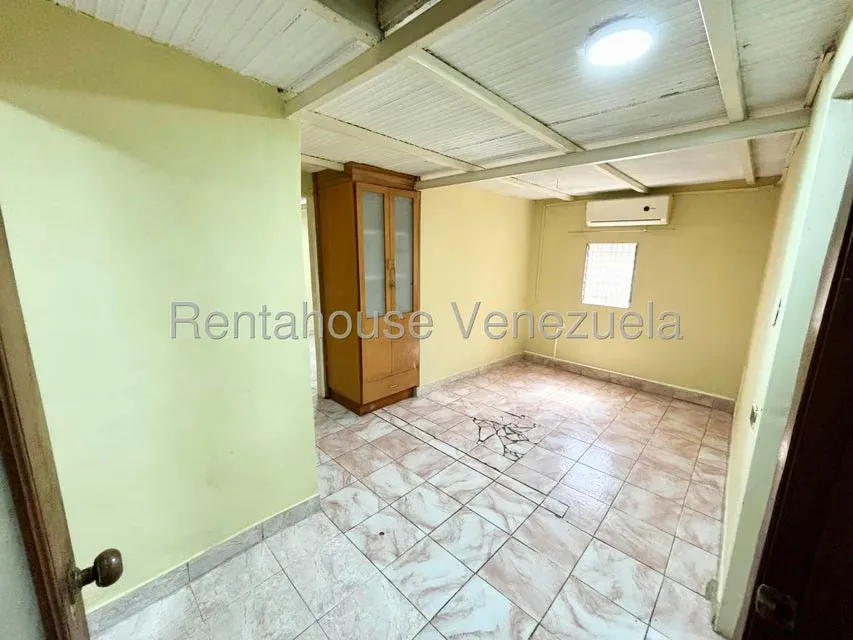 Casa (1 Nivel) en Alquiler en Fundacion Mendoza, Lara - 9