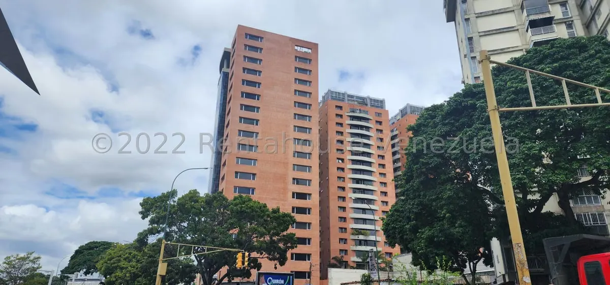 Oficina en Venta en Los Dos Caminos, Distrito Metropolitano