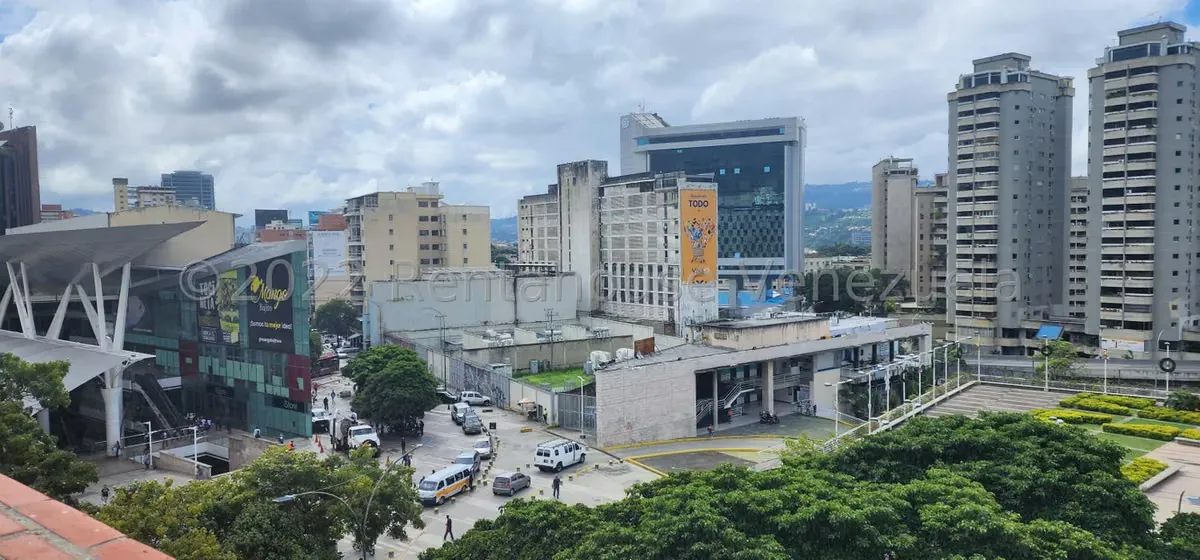 Oficina en Venta en Los Dos Caminos, Distrito Metropolitano - 18