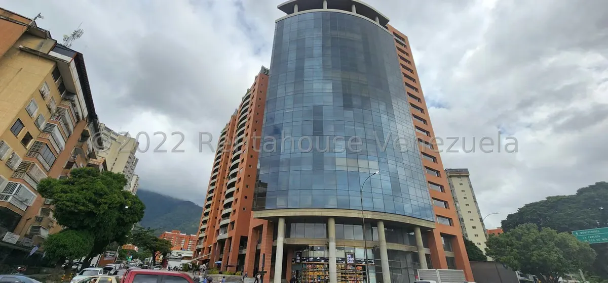 Oficina en Venta en Los Dos Caminos, Distrito Metropolitano - 2