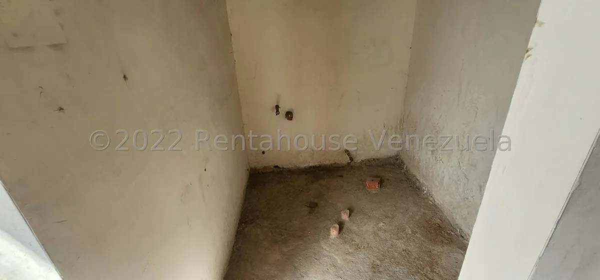 Oficina en Venta en Los Dos Caminos, Distrito Metropolitano - 21