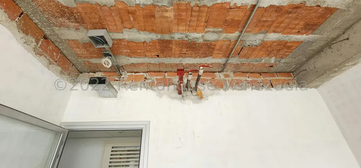 Oficina en Venta en Los Dos Caminos, Distrito Metropolitano - 24