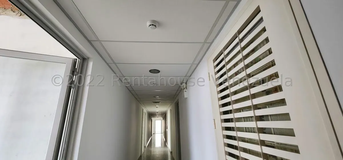 Oficina en Venta en Los Dos Caminos, Distrito Metropolitano - 31