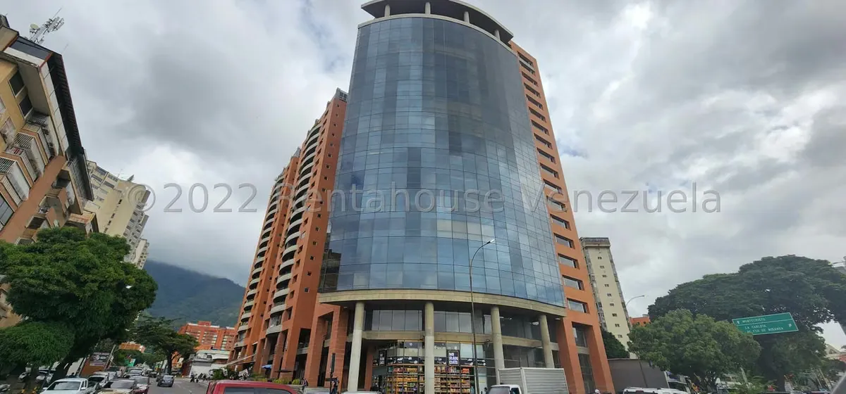 Oficina en Venta en Los Dos Caminos, Distrito Metropolitano - 47