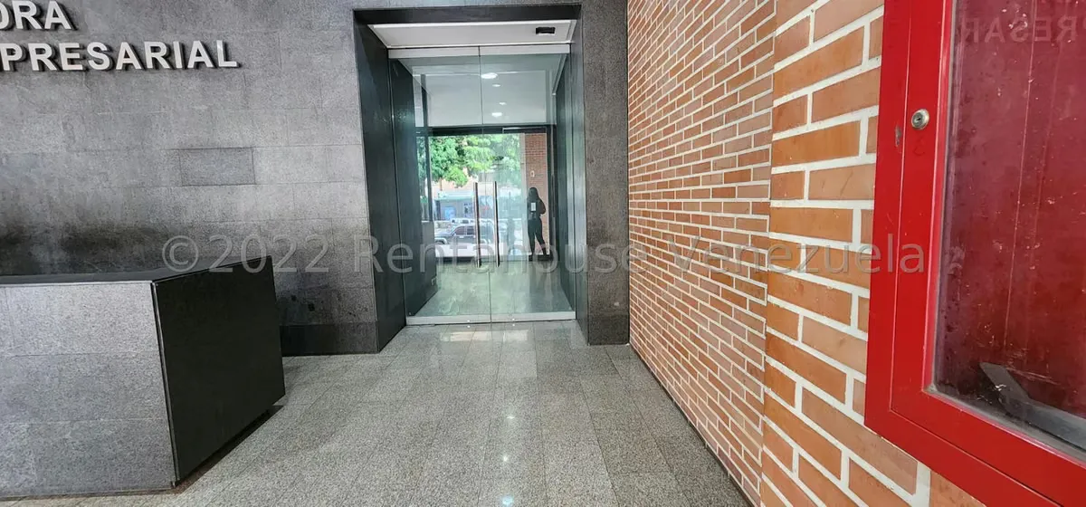 Oficina en Venta en Los Dos Caminos, Distrito Metropolitano - 6