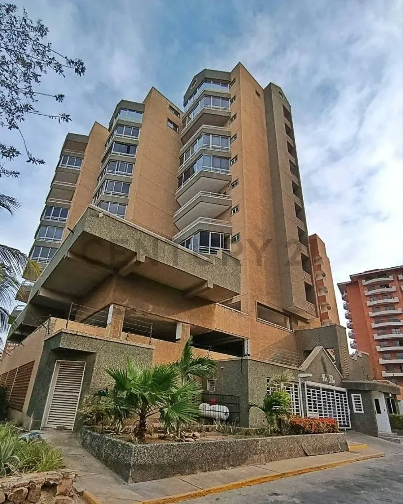 Venta Apartamento Calle Arismendi Lecheria, Residencias Tila - 2
