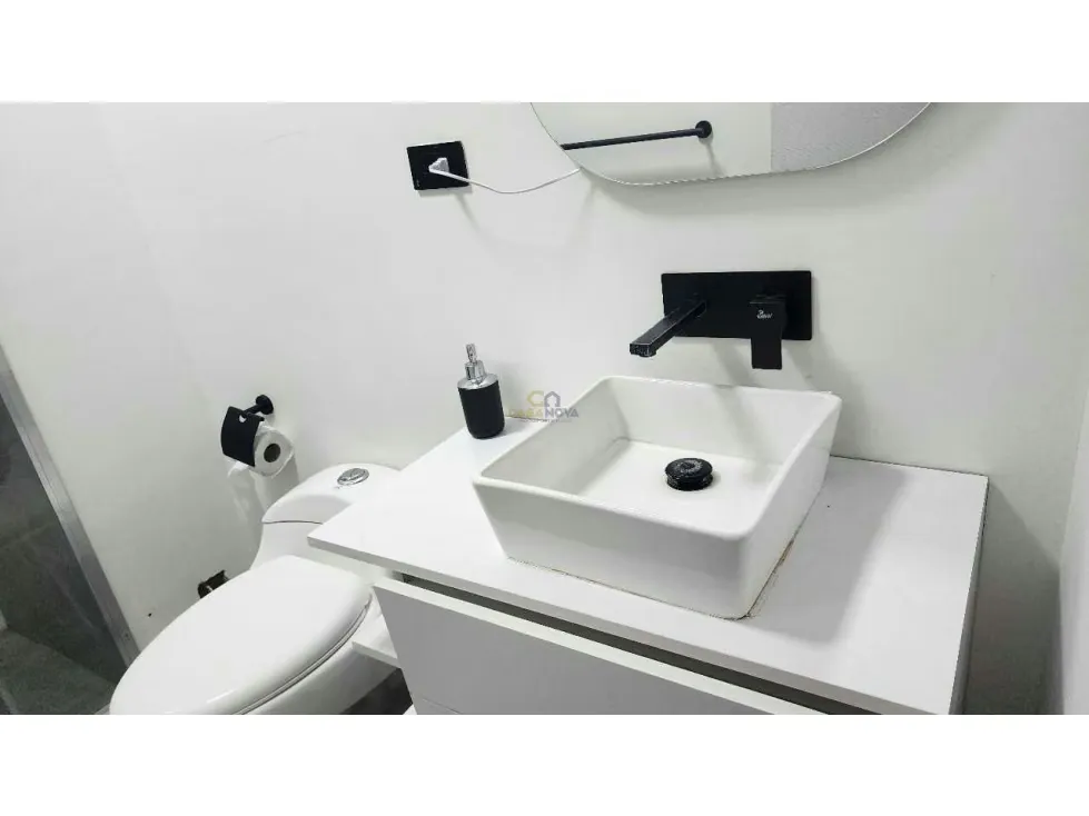 Venta PH dúplex.295m2 5H+S/3B+S/2E terraza Las Esmeraldas - 12
