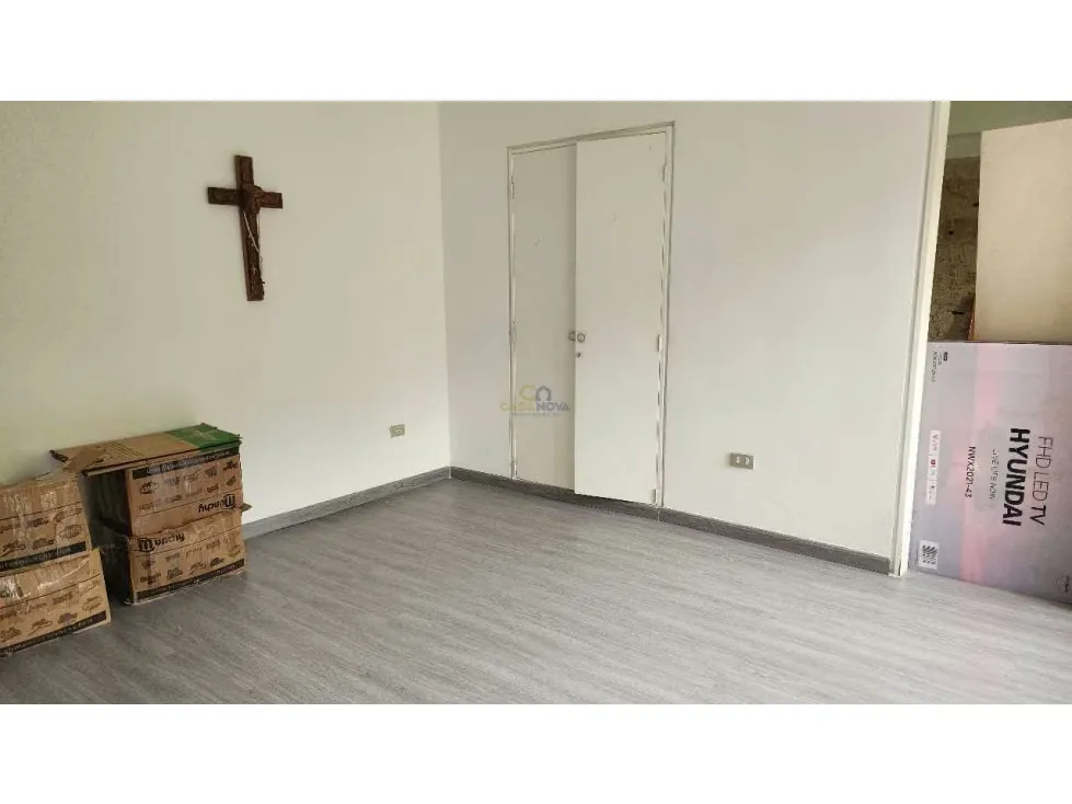 Venta PH dúplex.295m2 5H+S/3B+S/2E terraza Las Esmeraldas - 14