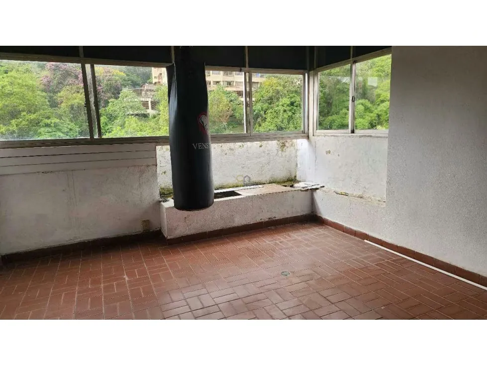 Venta PH dúplex.295m2 5H+S/3B+S/2E terraza Las Esmeraldas - 25