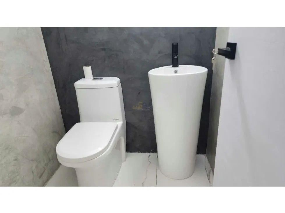 Venta PH dúplex.295m2 5H+S/3B+S/2E terraza Las Esmeraldas - 10