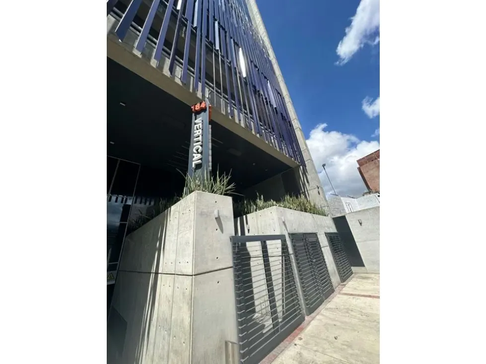 Se vende/alquila oficina 188m2 Las Mercedes 6816 - 3