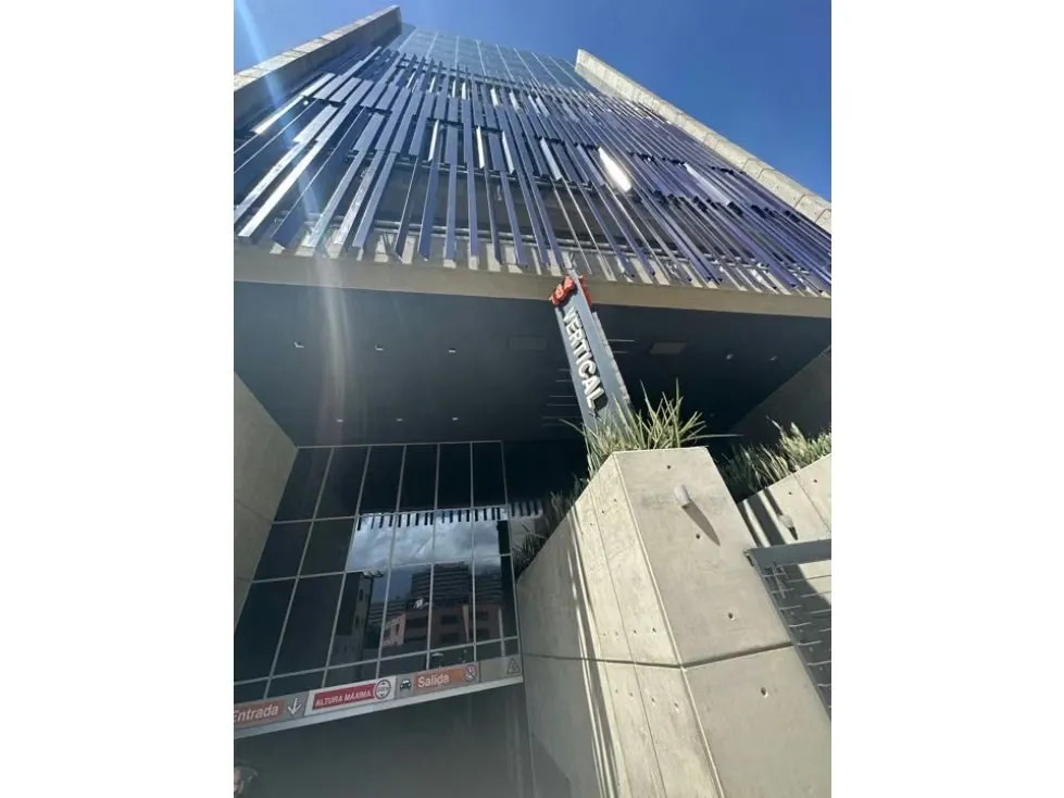 Se vende/alquila oficina 188m2 Las Mercedes 6816 - 4