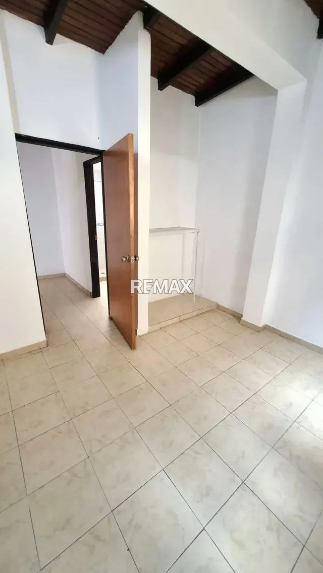 APARTAMENTO EN ALQUILER EN LA ERMITA - 2