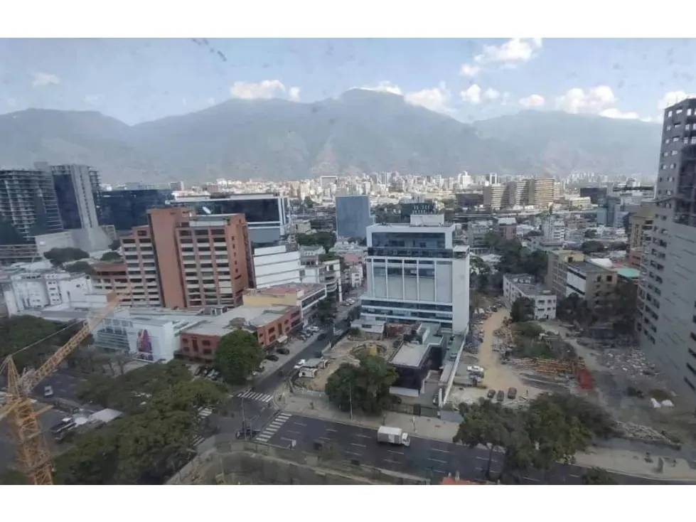 Oficina en Alquiler en Obra Gris de 204 Mts Torre Guayana - 13