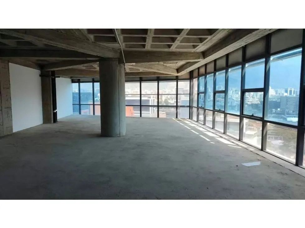 Oficina en Alquiler en Obra Gris de 204 Mts Torre Guayana - 8