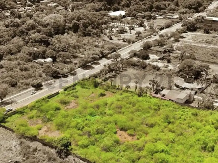 TERRENO TAPIADO USO TURISTICO RESIDENCIA EN EL VALLE, ISLA DE MARGARITA