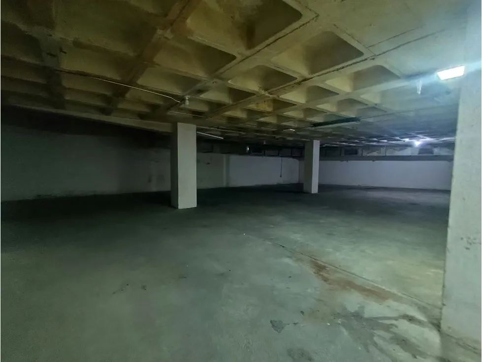 Se alquila planta industrial/depósito 580m2 Boleíta Norte 8610 - 2