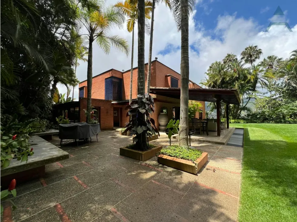 Se vende Casa 1.890m² 4h+2s/4.5b+s/6p Alto Hatillo - 5