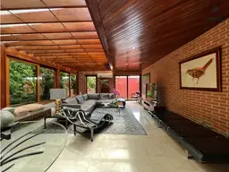 View 10