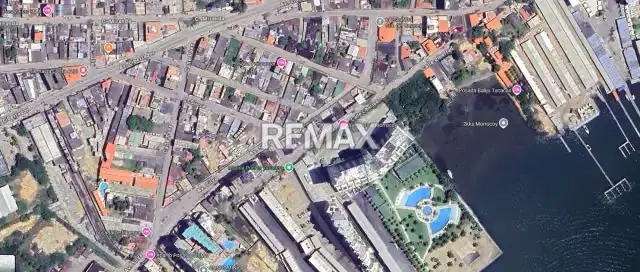 EN VENTA, TERRENO CON BIENHECHURIA DE 383 MT2. Ubicado en Avenida Silva, Tucacas