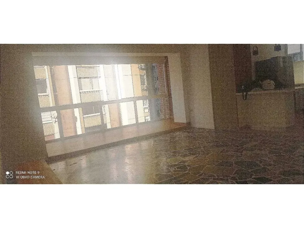 Se alquila apartamento 118m2 Los Palos Grandes 9780 - 2